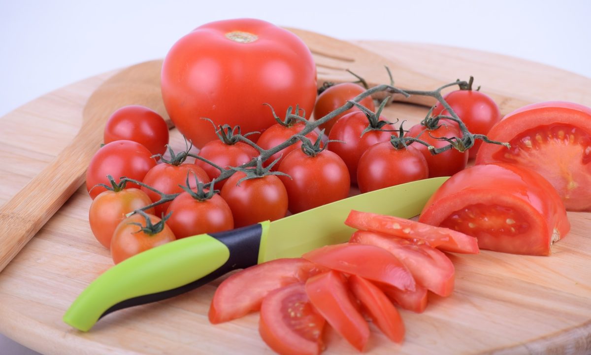 トマトの酸味が苦手……加熱調理や温めることで甘みやうま味は出る？